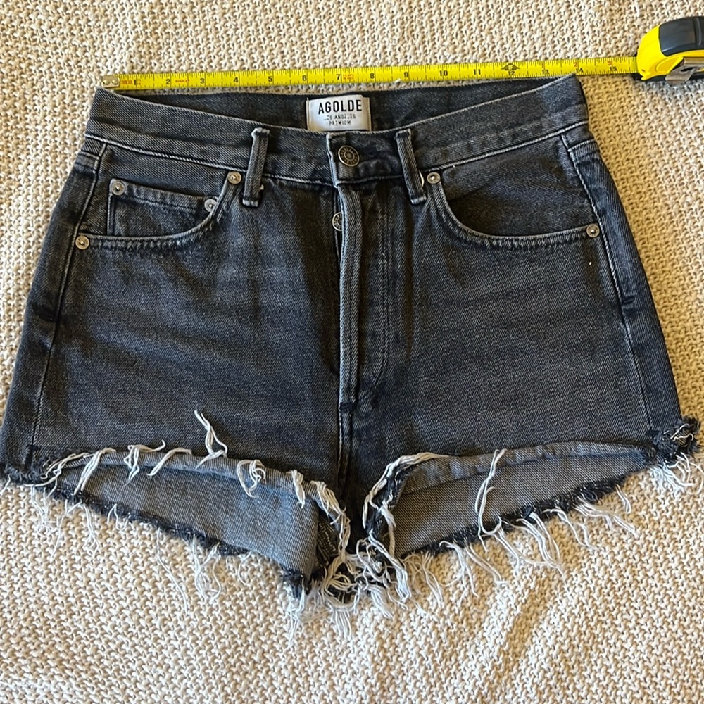 AGOLDE BUTTON FRONT BLACK JEAN SHORTS